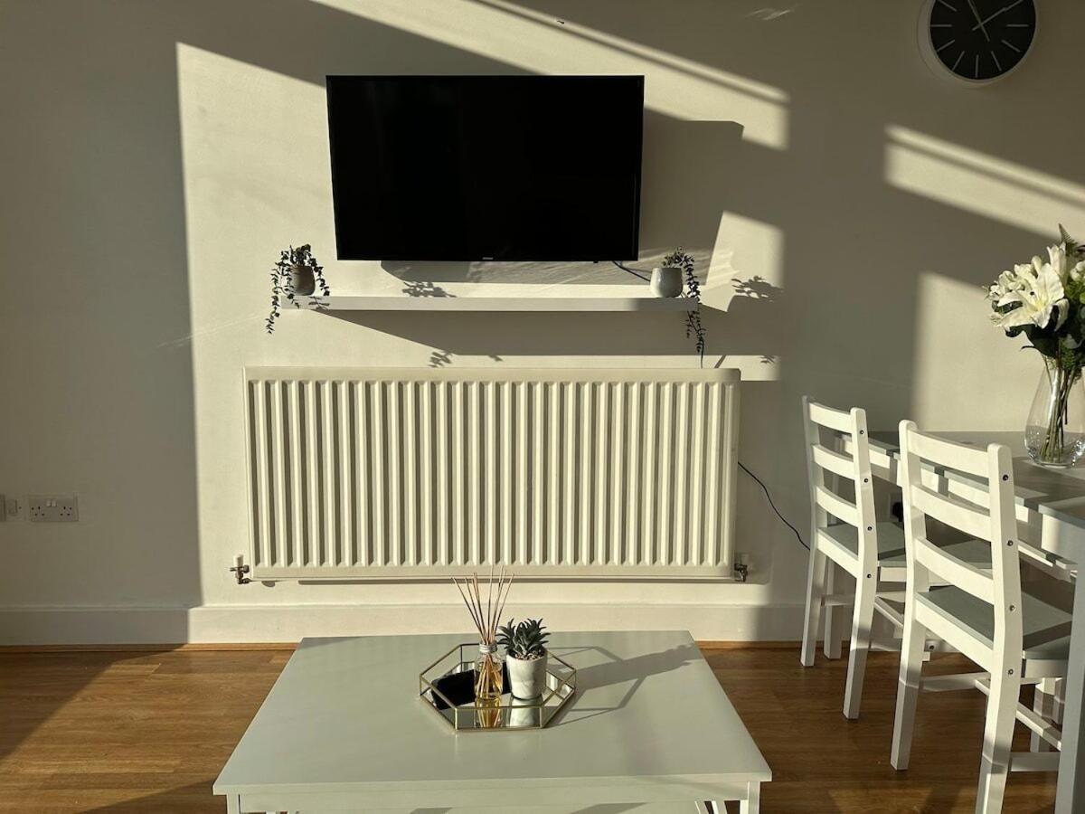Luxury 1 Bedroom Apartment - City Centre - Balcony - Near O2 Academy 伯明翰 外观 照片
