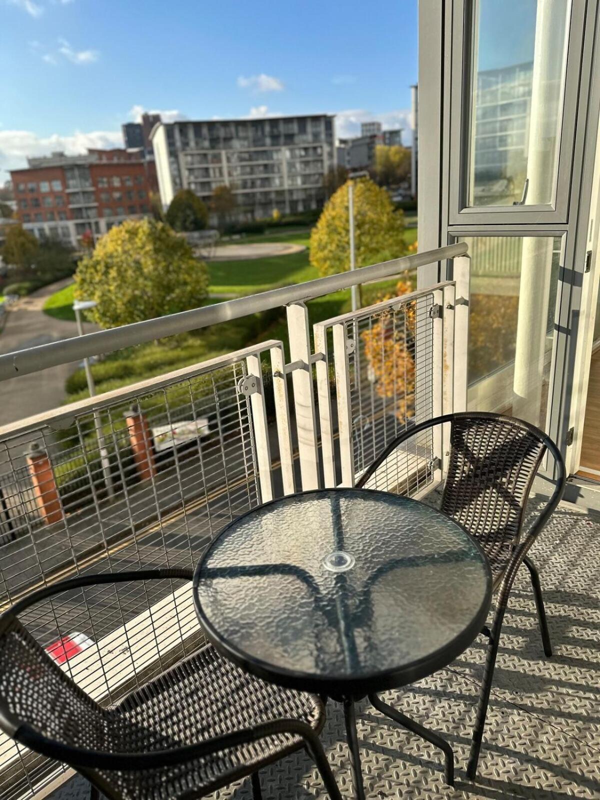 Luxury 1 Bedroom Apartment - City Centre - Balcony - Near O2 Academy 伯明翰 外观 照片